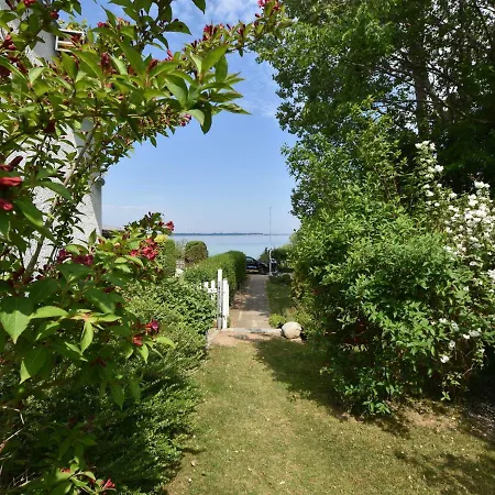 Feriehus Lovely Bungalow In Hohenkirchen Germany By The Sea *