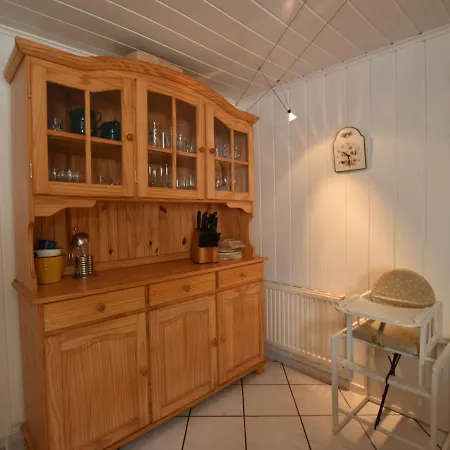 Feriehus Lovely Bungalow In Hohenkirchen Germany By The Sea
